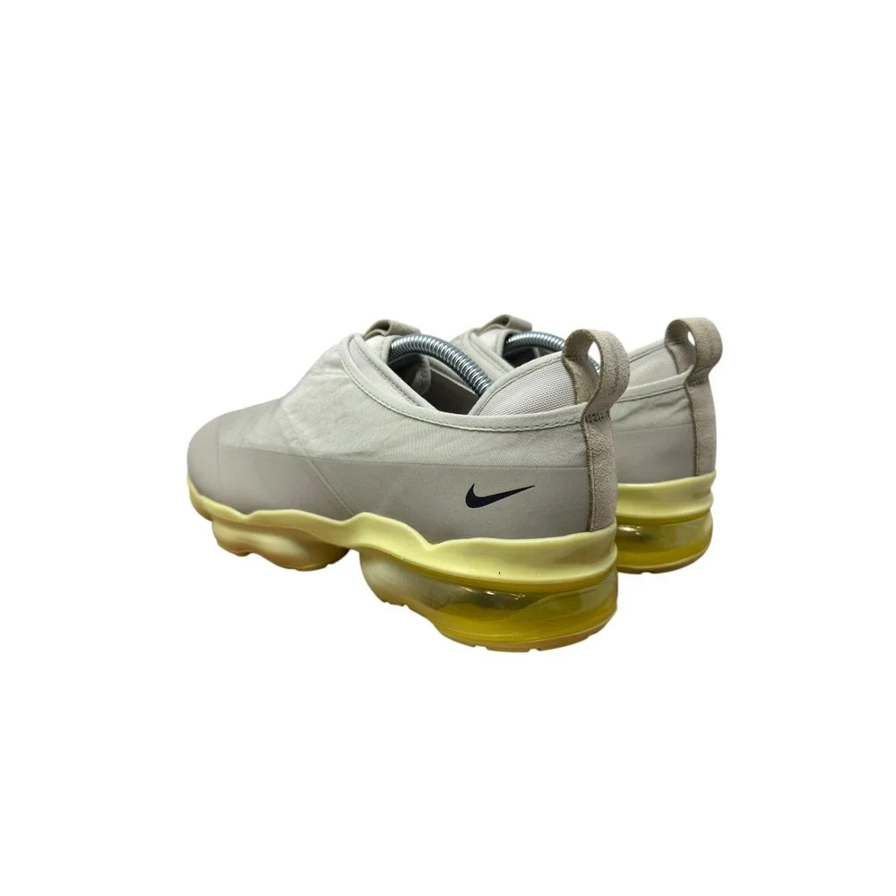 Nike Air VaporMax Moc Roam Mens 10.5 Light Bone Pale Ivory Slip On DZ7273-100